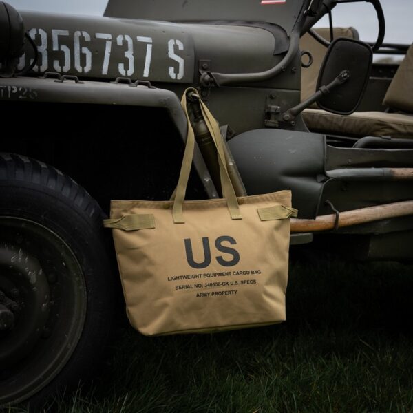 US EQ CARGO TAS 4